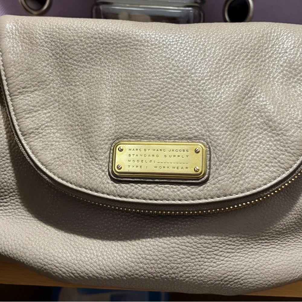 Marc by Marc Jacobs New Q Natasha Crossbody Shoulder Bag-Cement - Picture 4 of 14